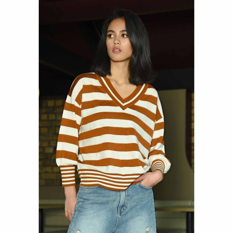 Cooper V Neck For Victory Jumper image number 1